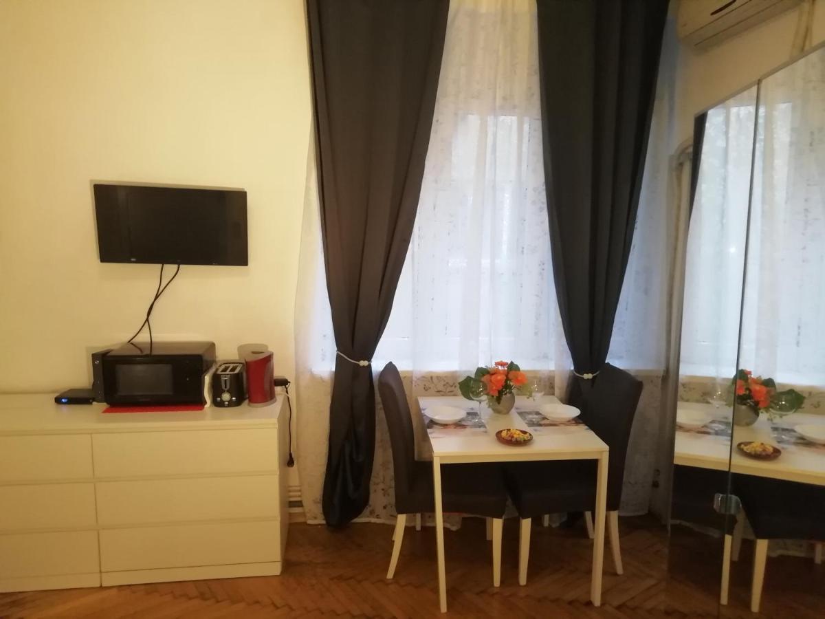 Studio Ultracentral Universitatea Βουκουρέστι Εξωτερικό φωτογραφία