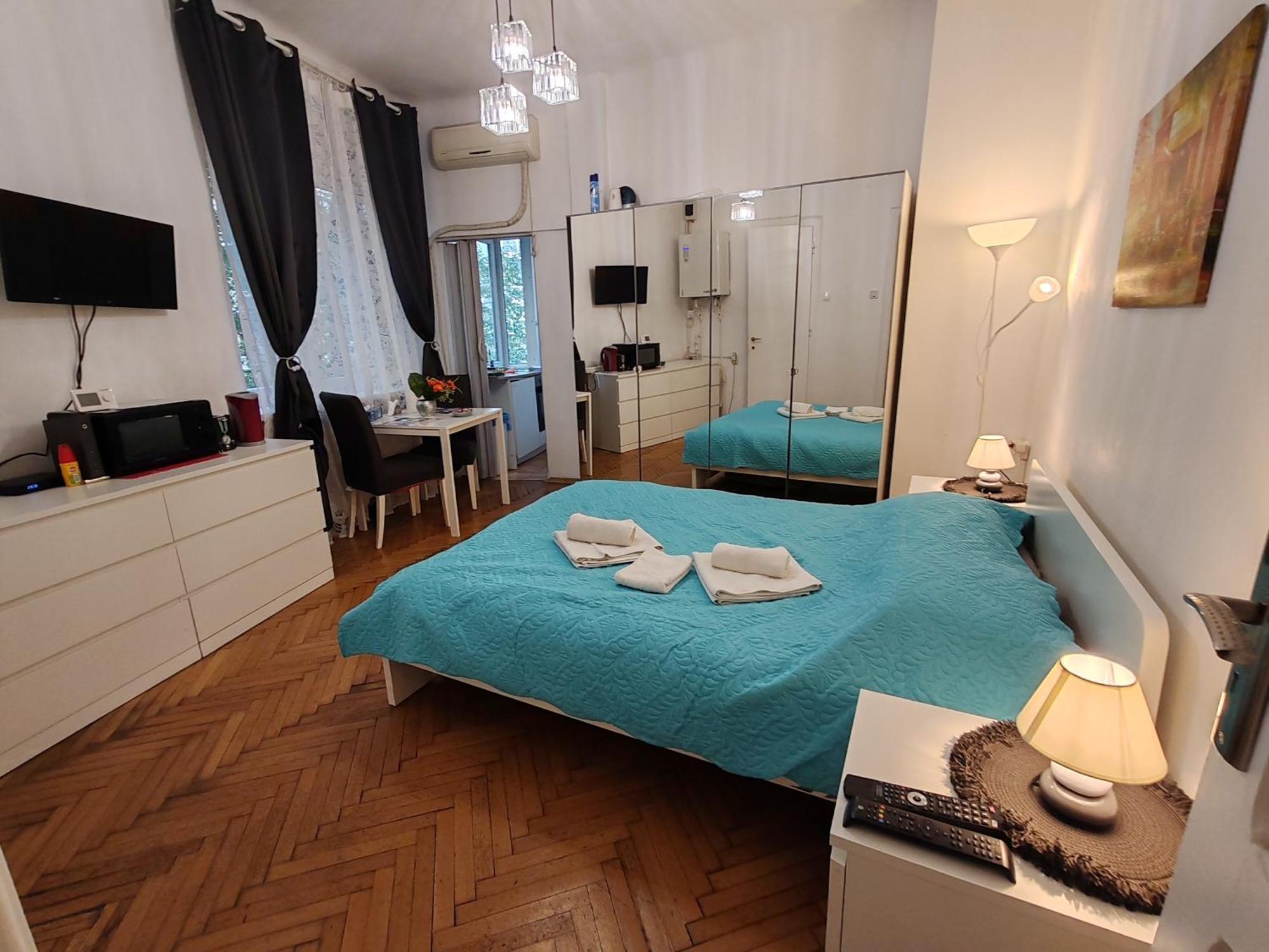 Studio Ultracentral Universitatea Βουκουρέστι Εξωτερικό φωτογραφία